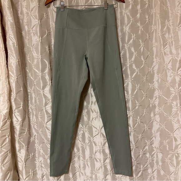 Girlfriend Collective Sage Green High Rise Leggings - Picture 4 of 12